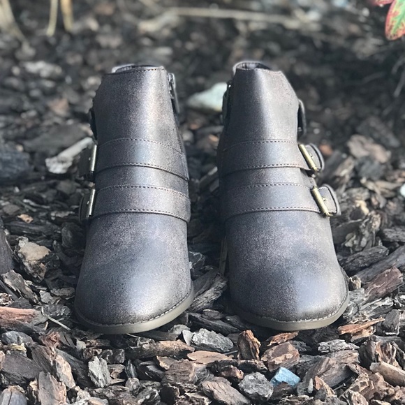 Brown Distressed Metallic Booties - Picture 5 of 6